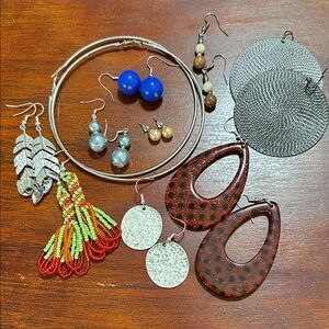 1️⃣1️⃣ 10 Pack pierced Earring Set